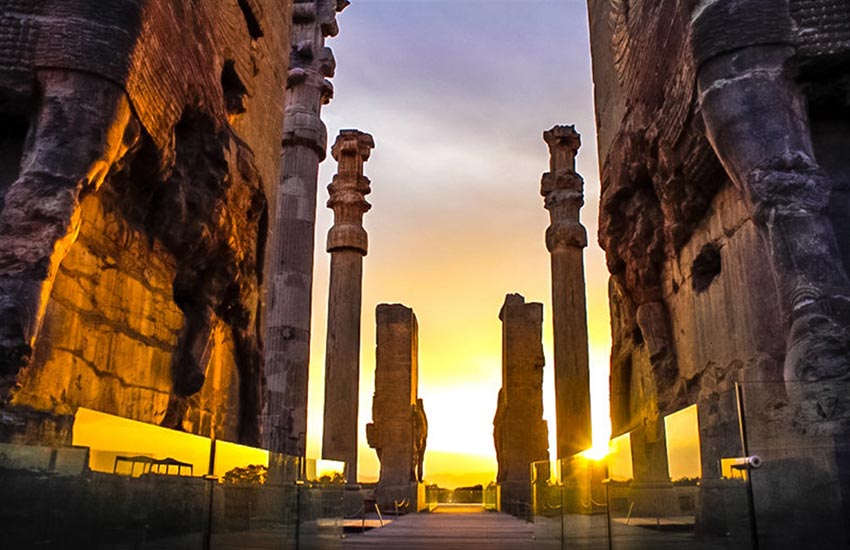 Ancient_ Majesty _of _Persepolis